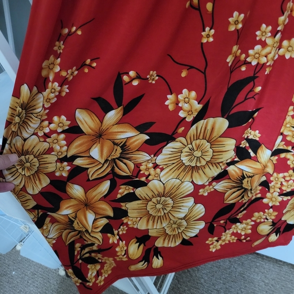 Red tropical print maxi dress - Picture 3 of 3